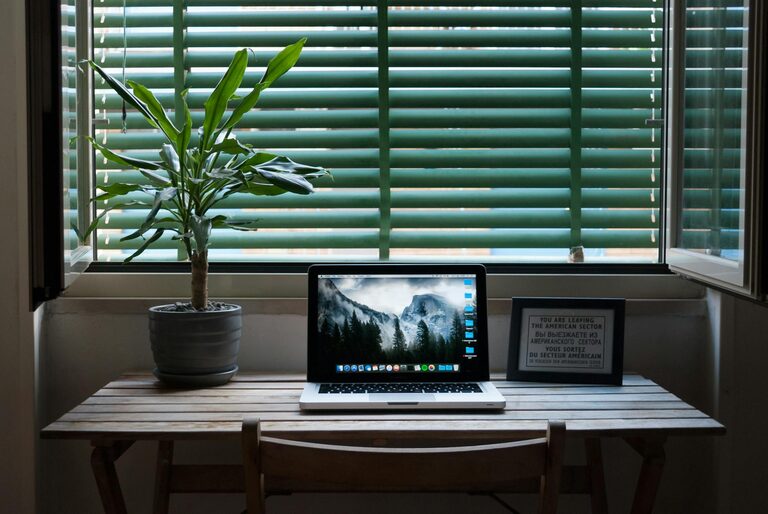Tips for Creating a Cozy and Productive Home Office Space